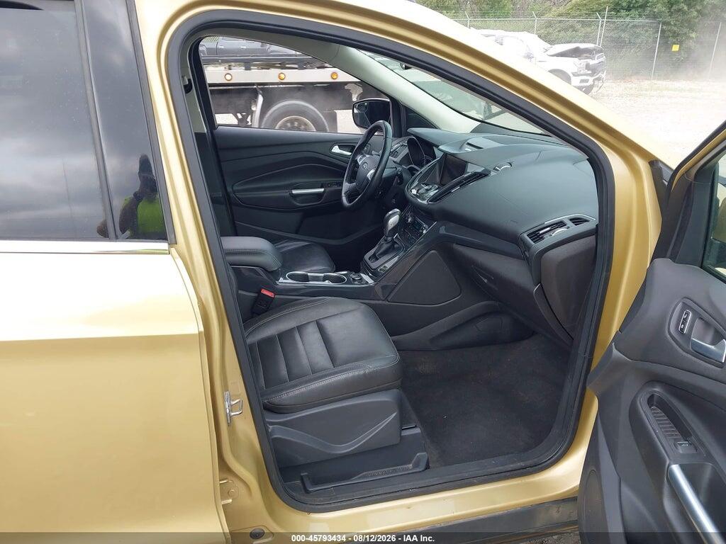 1FMCU9J91EUB94522 2014 FORD ESCAPE photo no. 5