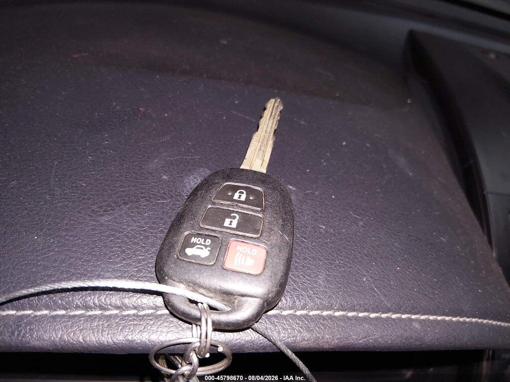 4T4BF1FK9ER393553 2014 TOYOTA CAMRY photo no. 11
