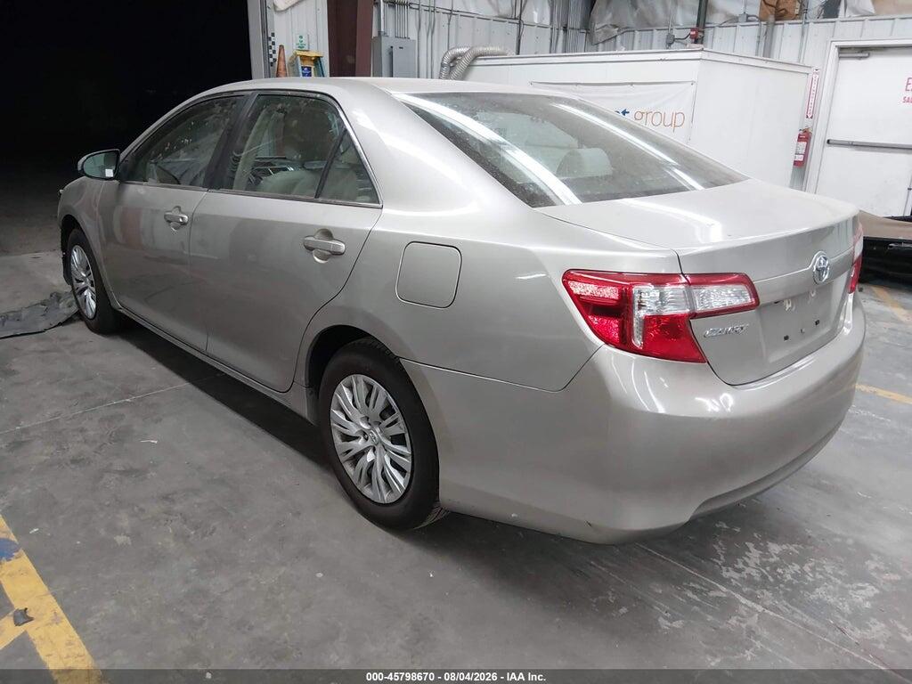 4T4BF1FK9ER393553 2014 TOYOTA CAMRY photo no. 3