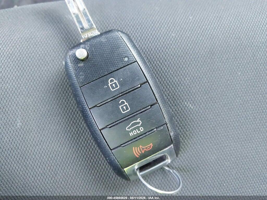 KNADN4A32G6645904 2016 KIA RIO photo no. 11