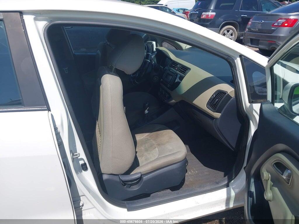KNADM4A39G6590774 2016 KIA RIO photo no. 5