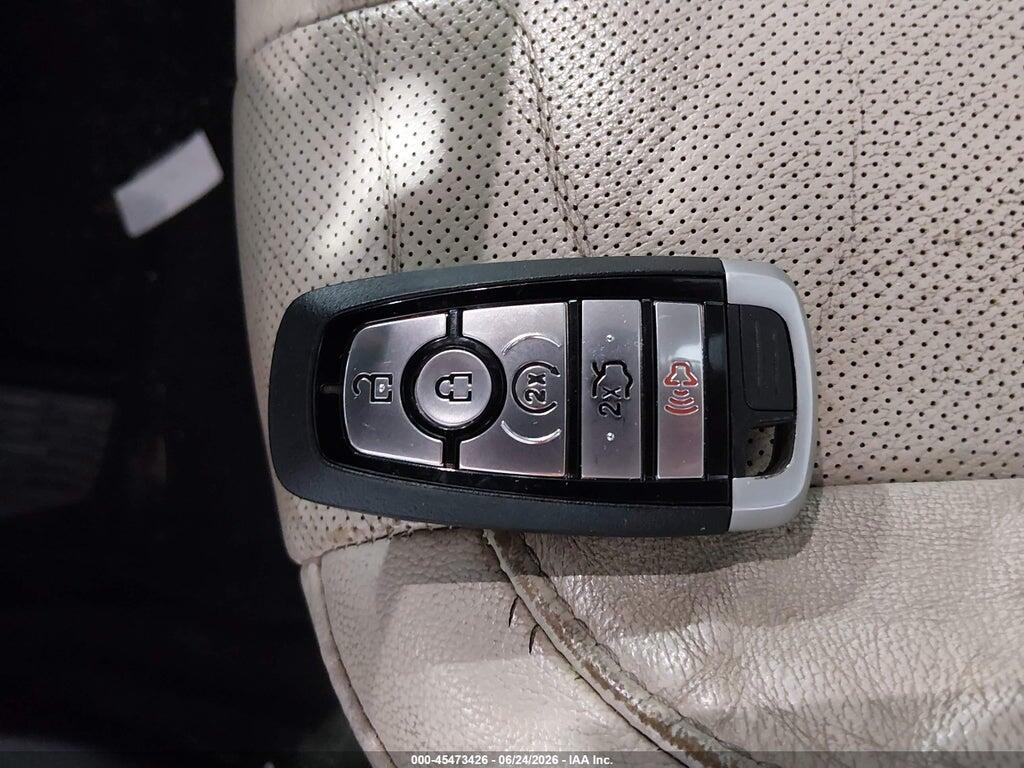 3FA6P0RUXHR383992 2017 FORD FUSION HYBRID photo no. 11