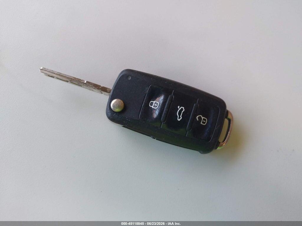 3VWDB7AJ2HM287049 2017 VOLKSWAGEN JETTA photo no. 11