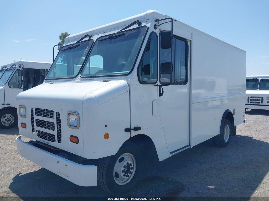 1FC3E3KS7HDC66473 2017 FORD E-350 STRIPPED photo no. 2