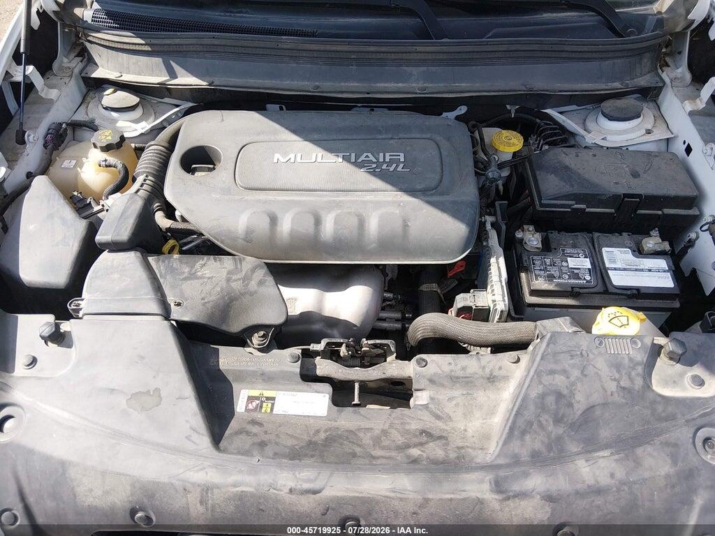1C4PJMAB0HD225056 2017 JEEP CHEROKEE photo no. 10