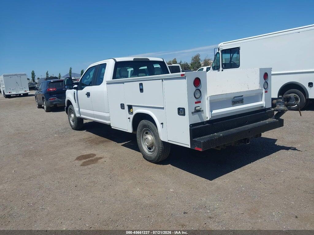 1FD8X3A65HEE29048 2017 FORD F-350 photo no. 3