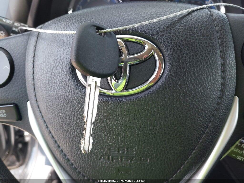 2T1BURHE2JC986124 2018 TOYOTA COROLLA photo no. 11