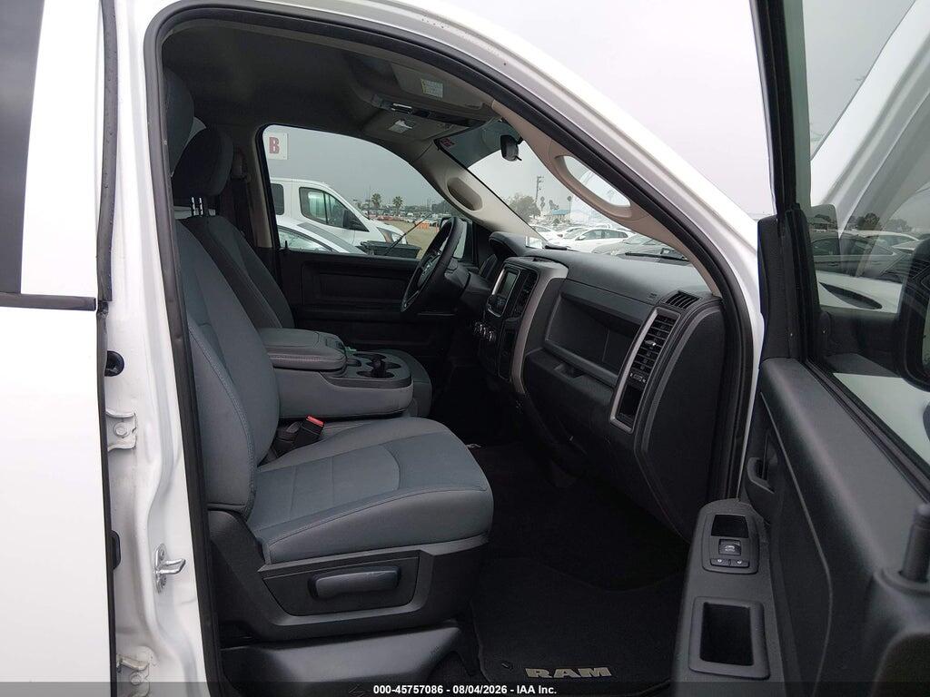 1C6RR6KG8JS169142 2018 RAM 1500 photo no. 5