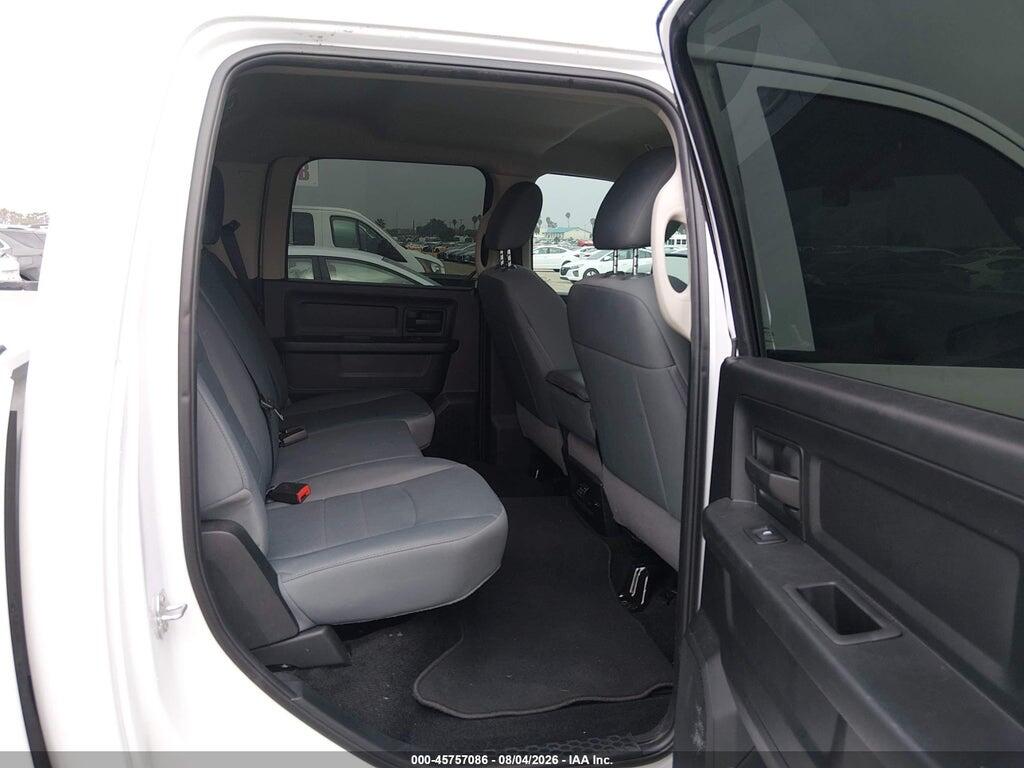 1C6RR6KG8JS169142 2018 RAM 1500 photo no. 8