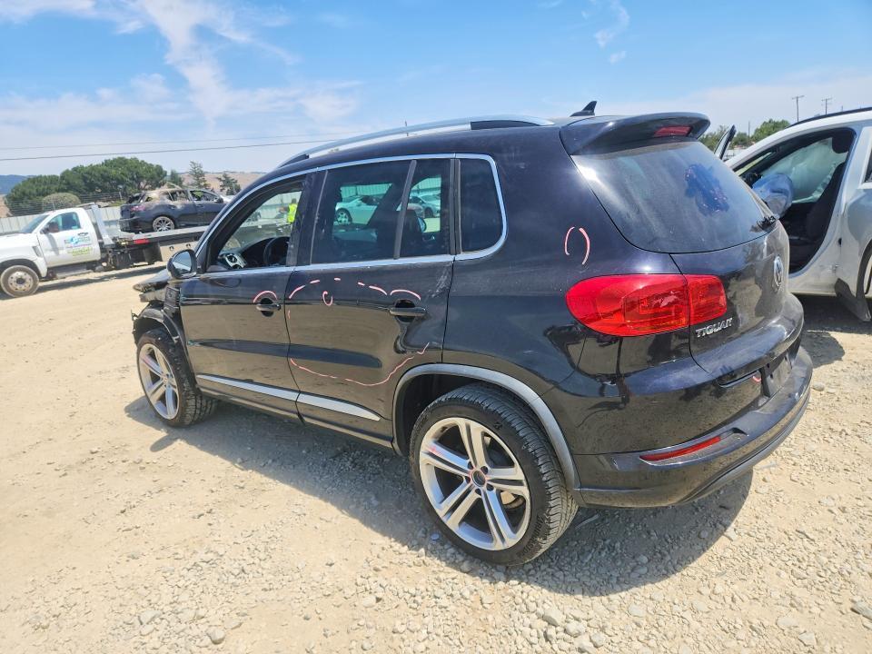 2016 VOLKSWAGEN TIGUAN S — Фото 2 из 14