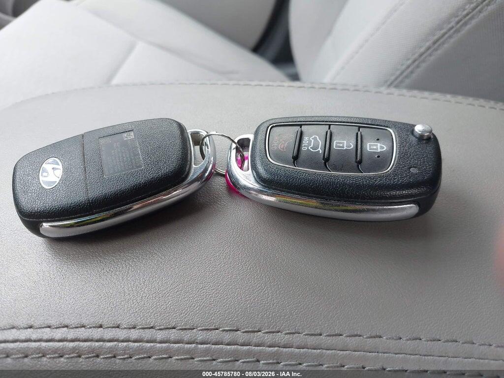KM8J2CA44KU996119 2019 HYUNDAI TUCSON photo no. 11