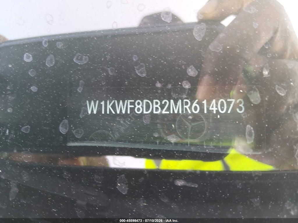 W1KWF8DB2MR614073 2021 MERCEDES-BENZ C 300 photo no. 9
