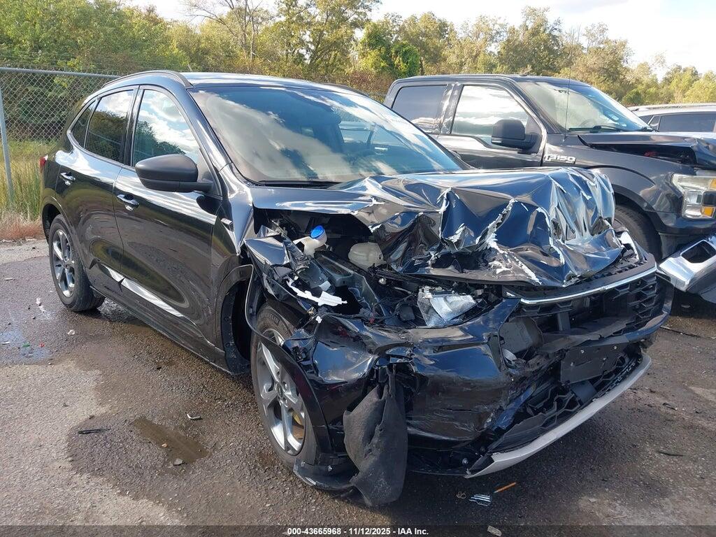 1FMCU0MN2PUA77426 2023 FORD ESCAPE photo no. 1