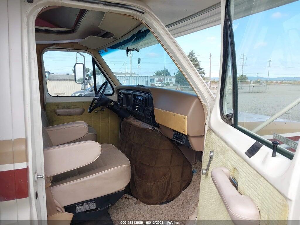 1FDKE30Z7CHB39585 1982 FORD ECONOLINE photo no. 5