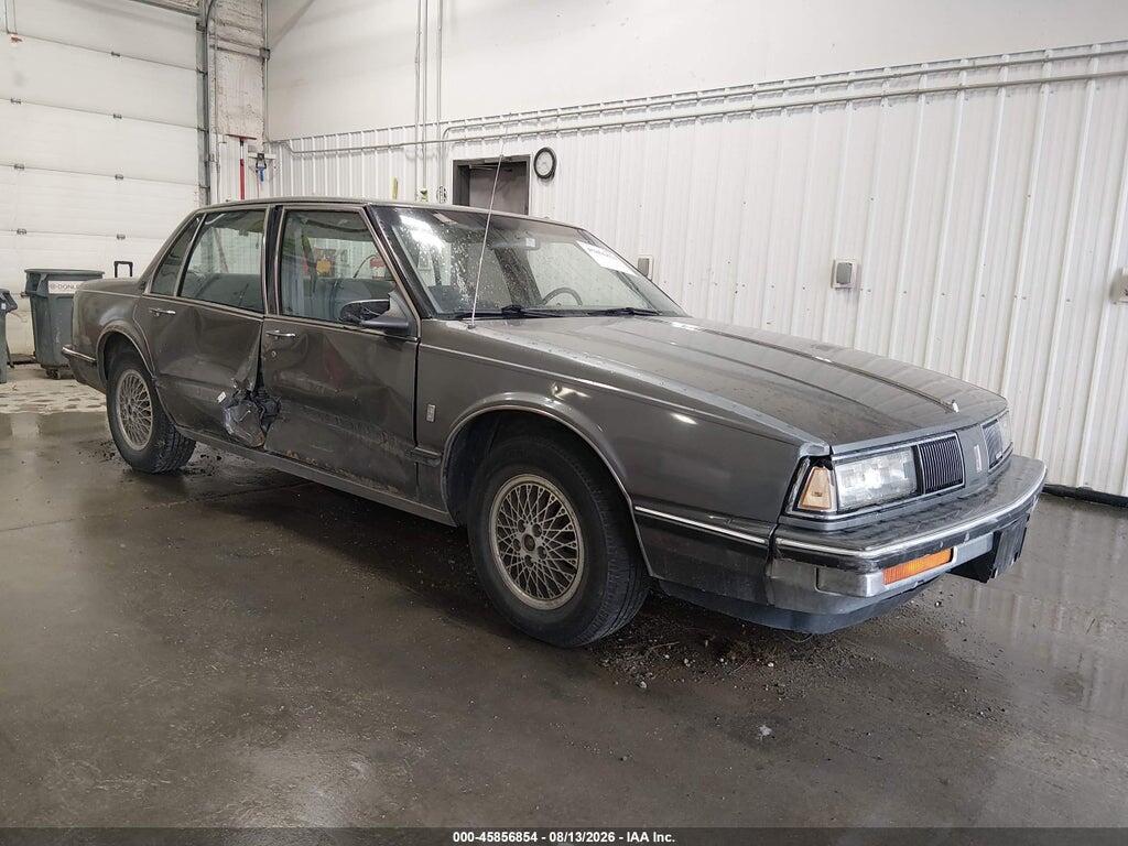 1988 OLDSMOBILE DELTA 88 1G3HY54CXJW383523