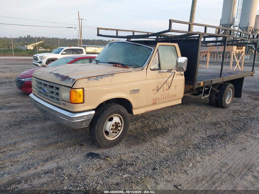 1FDKF37H3KN882704 1989 FORD E-350 photo no. 2