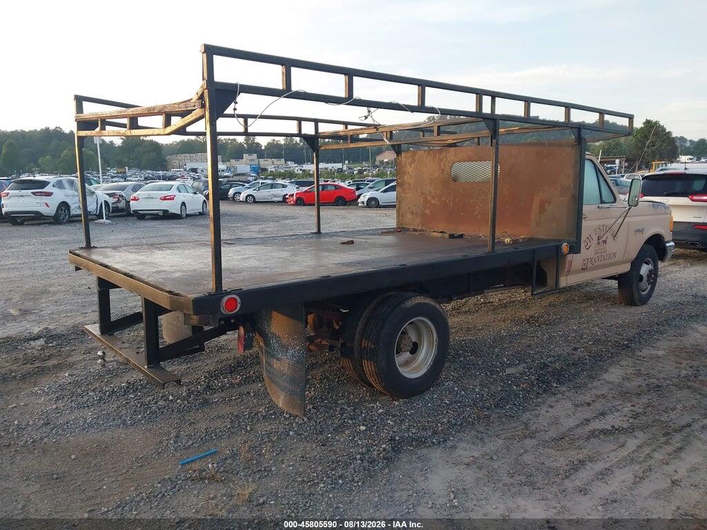 1FDKF37H3KN882704 1989 FORD E-350 photo no. 4