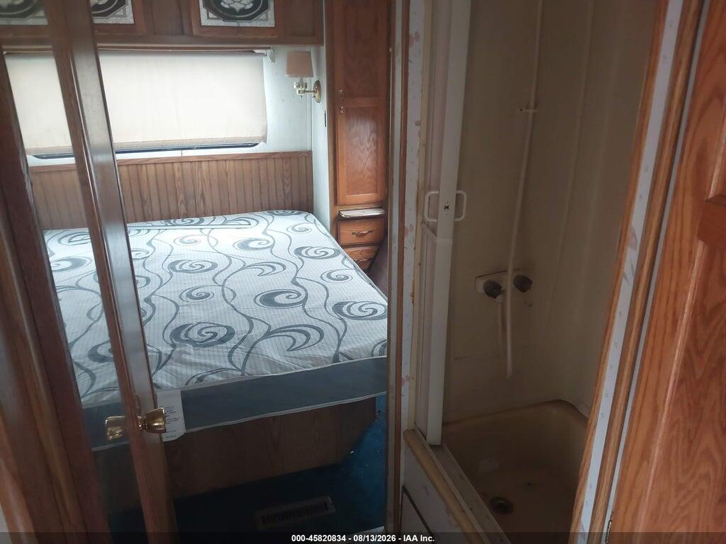 1FDKE30G0NHB65978 1992 FORD ECONOLINE photo no. 12