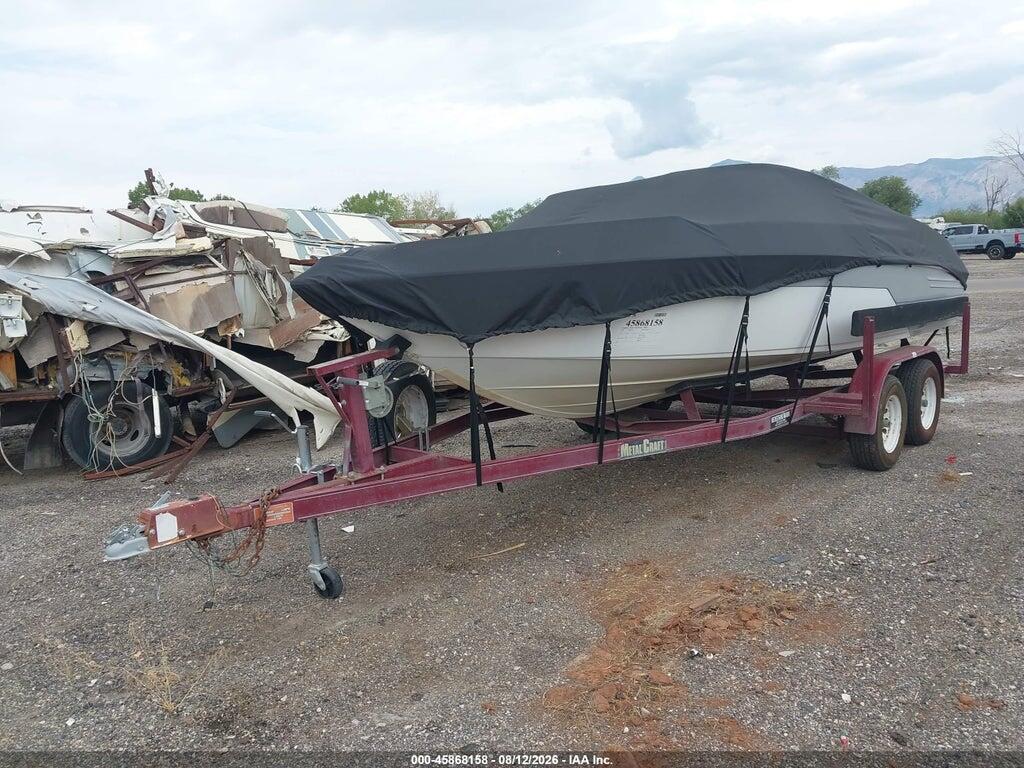 1FWE01924SA018000 1995 REINELL OPEN BOW photo no. 2