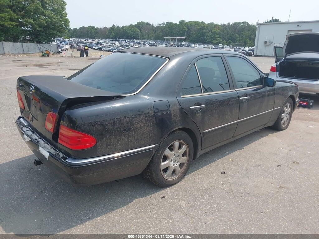 WDBJF20F5TJ012676 1996 MERCEDES-BENZ E photo no. 4
