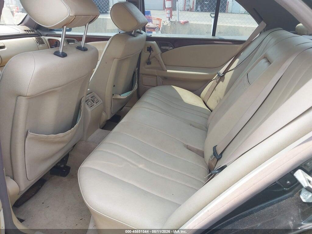 WDBJF20F5TJ012676 1996 MERCEDES-BENZ E photo no. 8