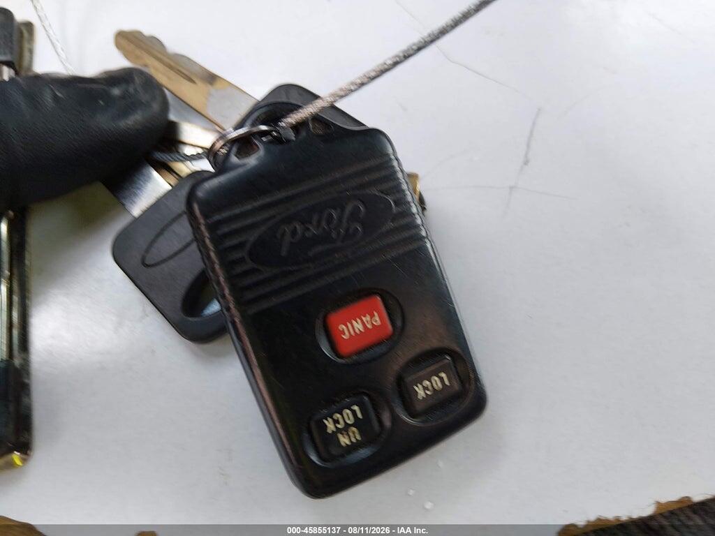 1FTDX0861VKA01756 1997 FORD F-150 photo no. 11