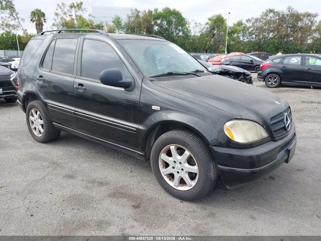 1999 MERCEDES-BENZ ML 430 4JGAB72E8XA084729