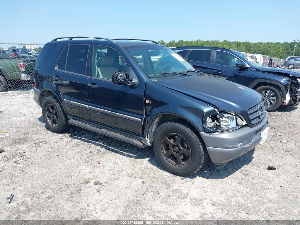 1999 MERCEDES-BENZ ML 320 4JGAB54E5XA134004