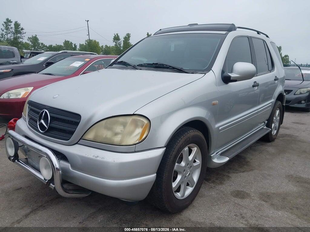 4JGAB72EXYA178466 2000 MERCEDES-BENZ ML 430 photo no. 2