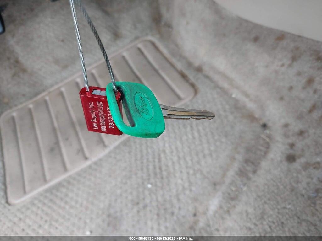 2T1BR12E0YC340795 2000 TOYOTA COROLLA photo no. 11