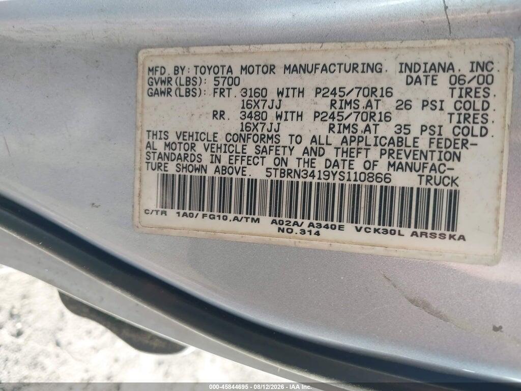 5TBRN3419YS110866 2000 TOYOTA TUNDRA photo no. 9