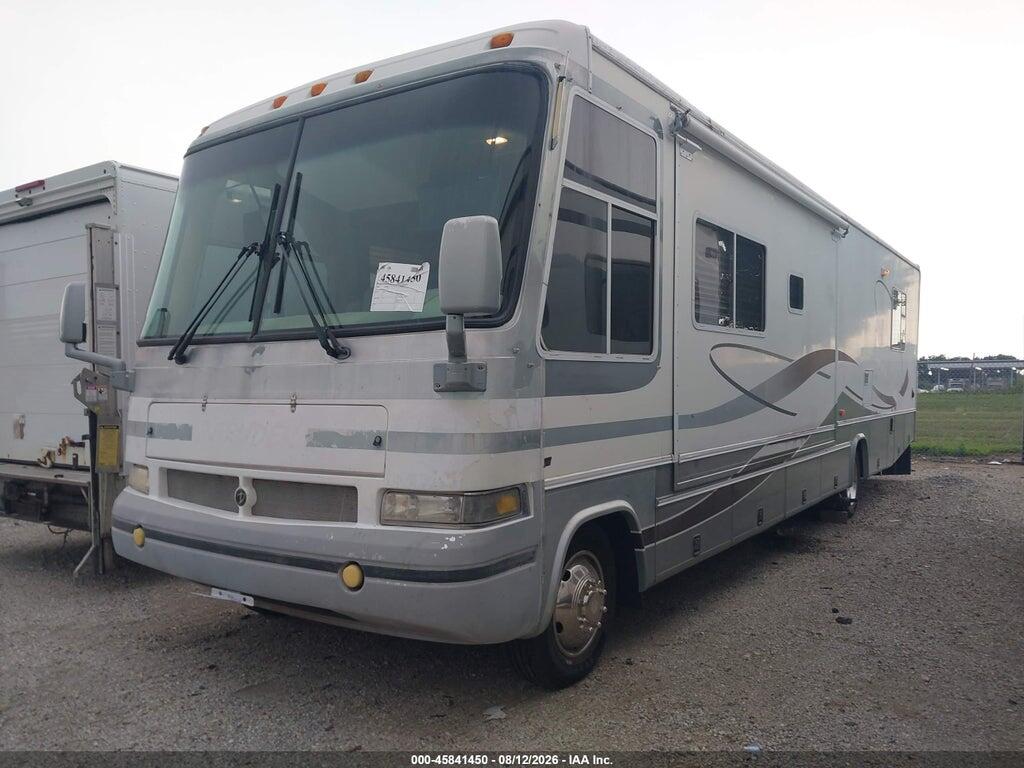 3FCNF53S5YJA04456 2000 FORD F550 photo no. 2