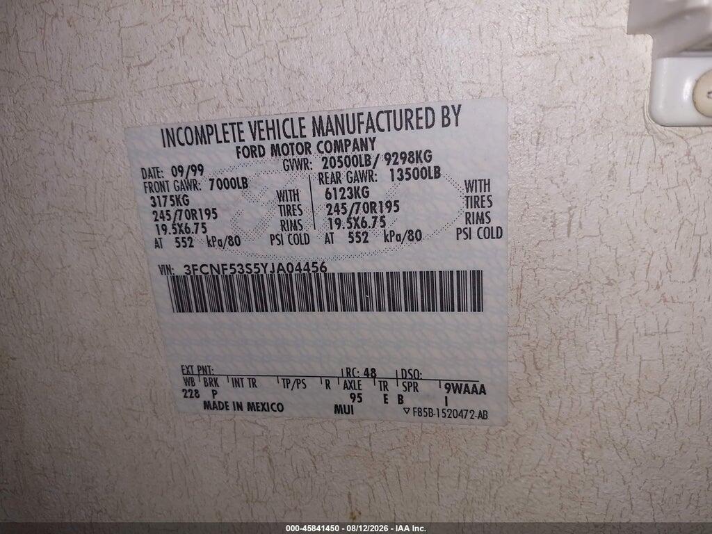 3FCNF53S5YJA04456 2000 FORD F550 photo no. 9