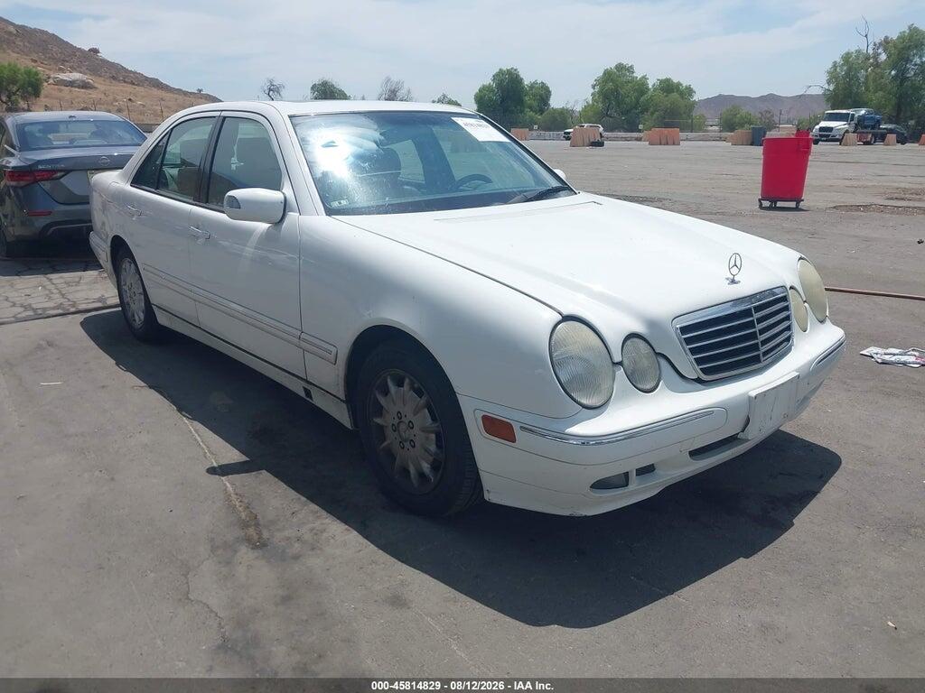 2000 MERCEDES-BENZ E 320 WDBJF65J1YB065395