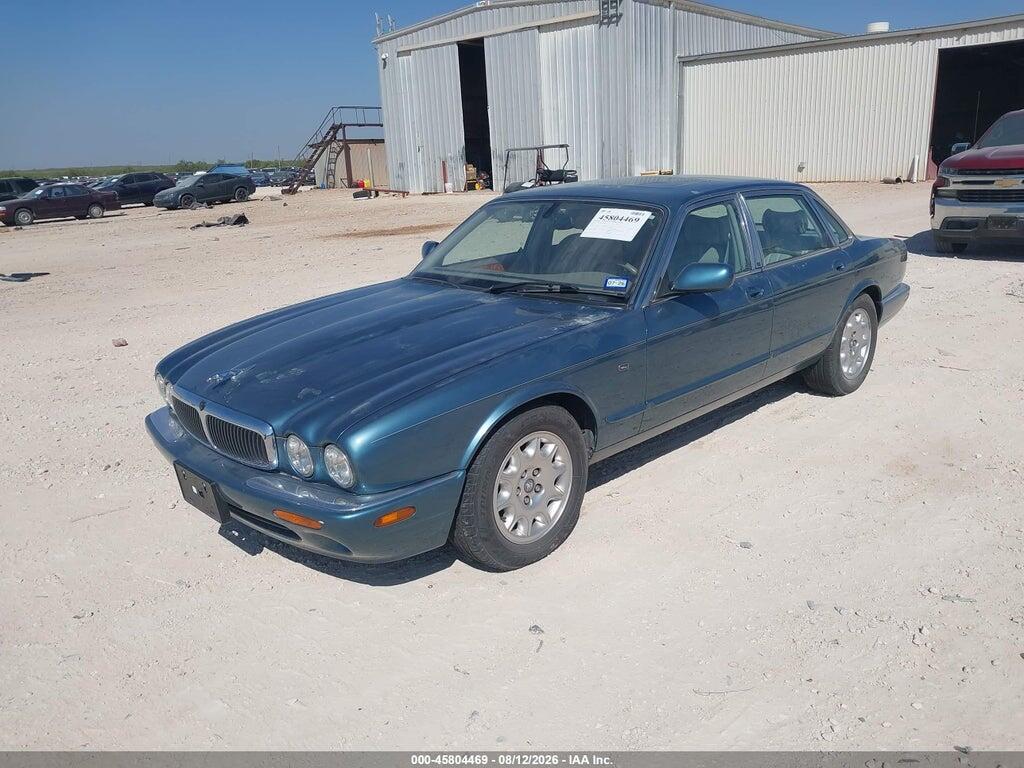 SAJDA14C0YLF00134 2000 JAGUAR XJ photo no. 2
