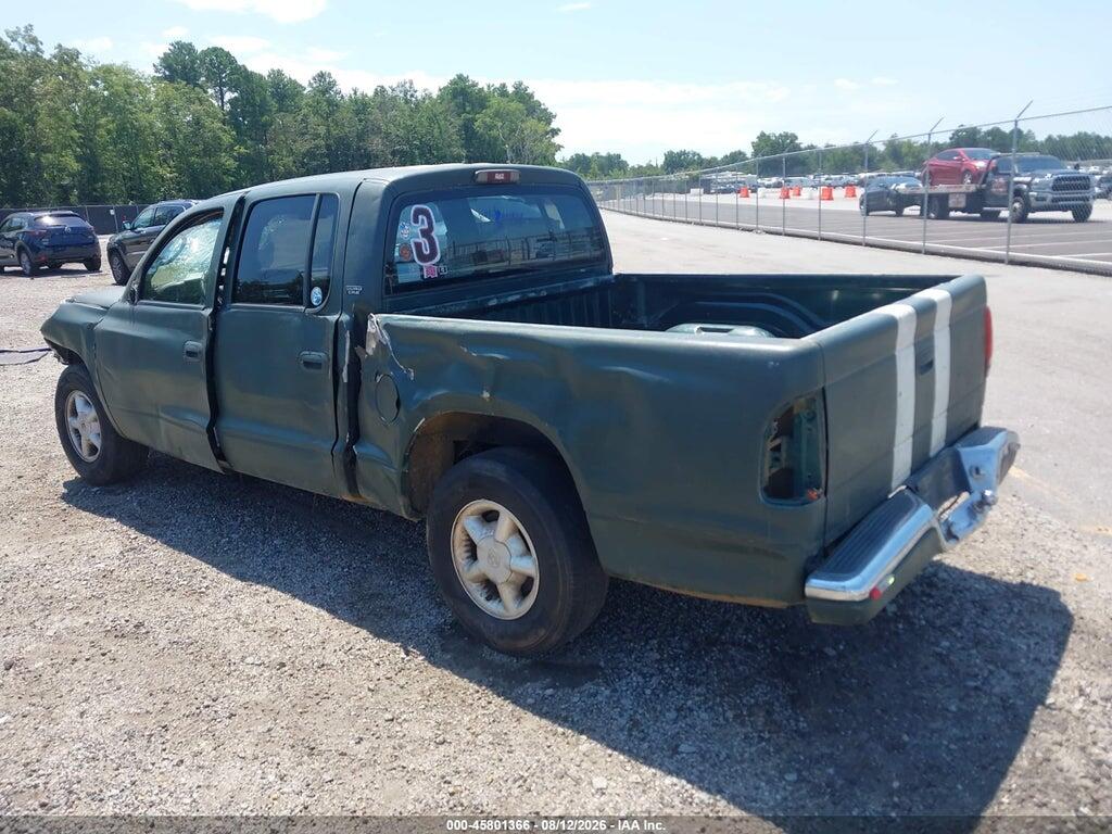 1B7GL2AX8YS684812 2000 DODGE DAKOTA photo no. 3