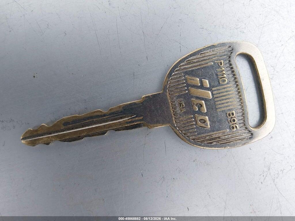 1G8ZN14821Z287976 2001 SATURN SC1 photo no. 11