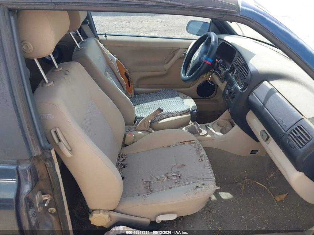3VWBC21V71M805060 2001 VOLKSWAGEN CABRIO photo no. 5