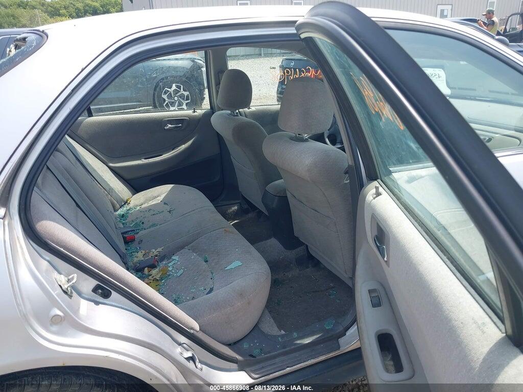 1HGCG56461A139921 2001 HONDA ACCORD photo no. 8