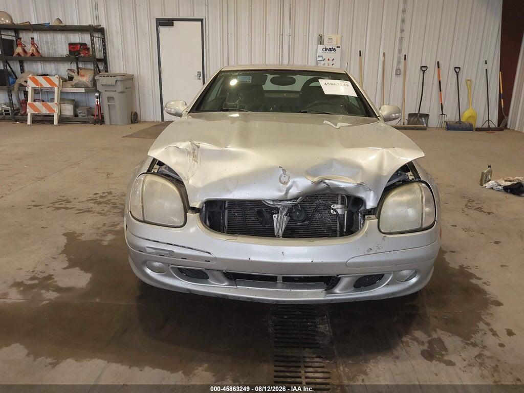 WDBKK65F31F220801 2001 MERCEDES-BENZ SLK 320 photo no. 5