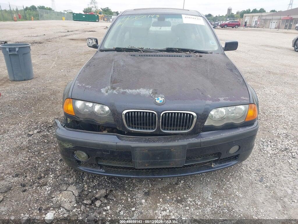 WBAAV53401JR79531 2001 BMW 330 photo no. 6