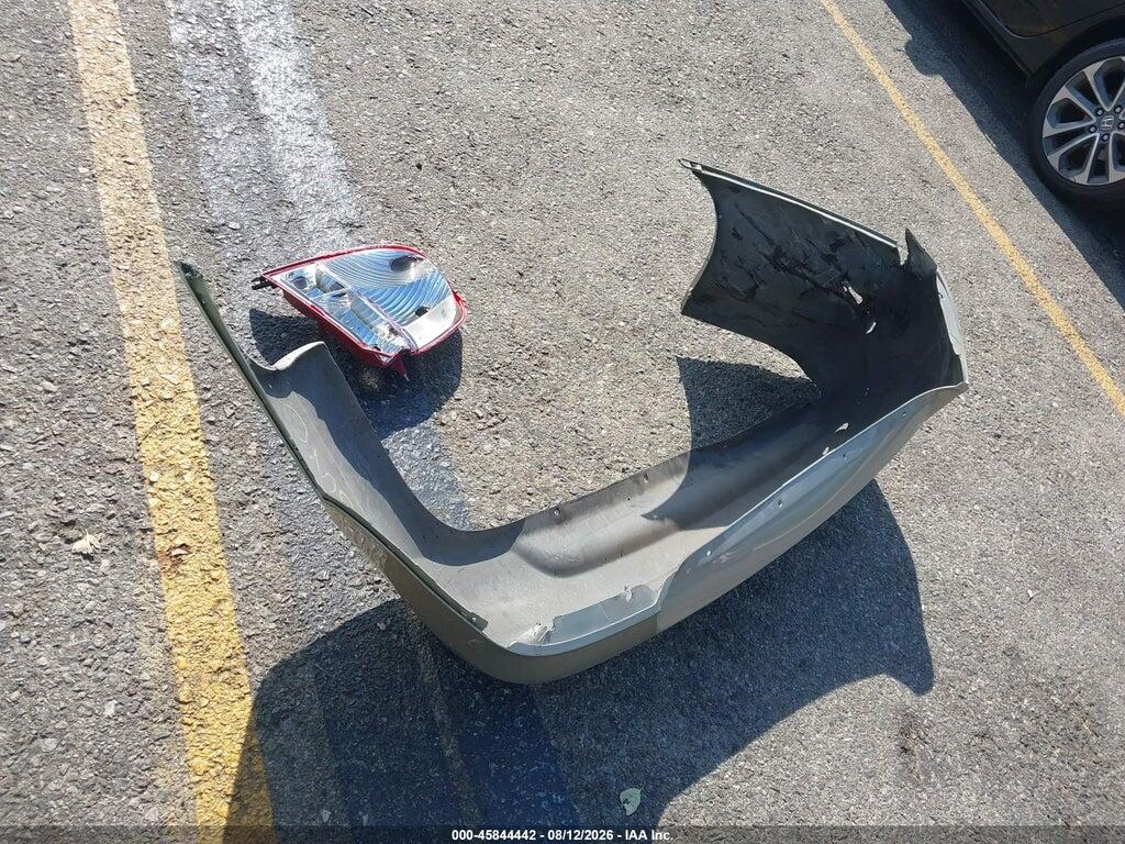 KMHDN45D11U043953 2001 HYUNDAI ELANTRA photo no. 12