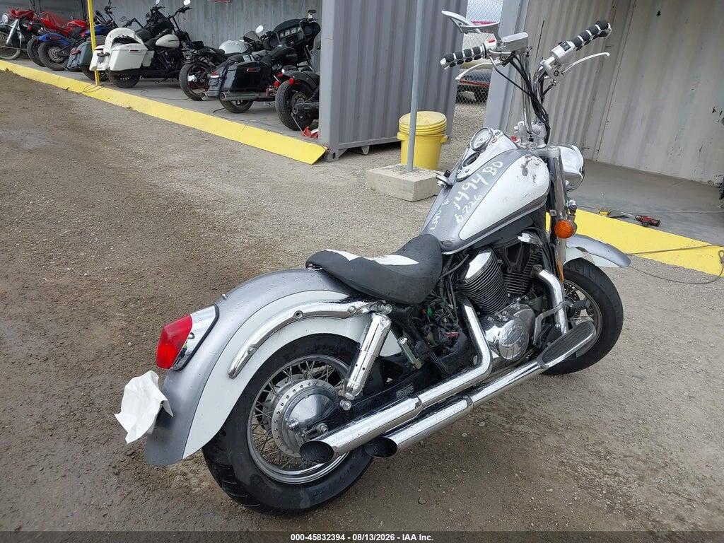 JH2RC44701K500332 2001 HONDA VT750 photo no. 4