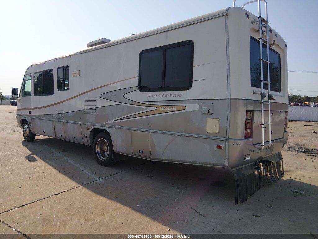 5B4LP57G913330976 2001 WORKHORSE CUSTOM CHASSIS MOTORHOME CHASSIS photo no. 3