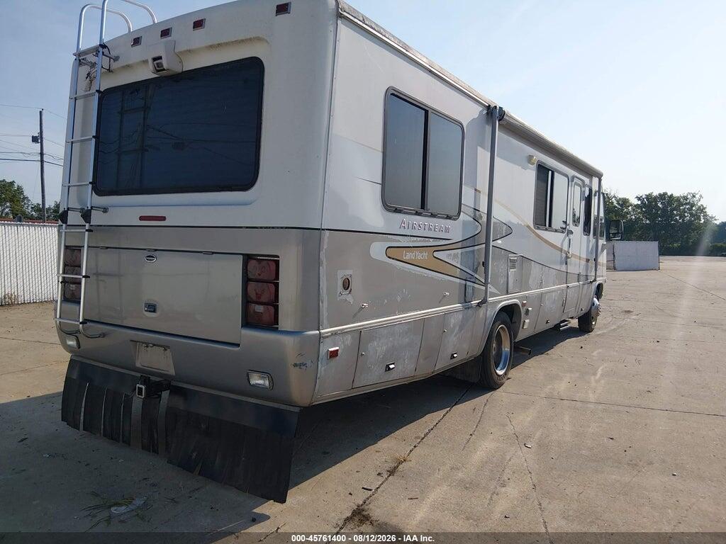 5B4LP57G913330976 2001 WORKHORSE CUSTOM CHASSIS MOTORHOME CHASSIS photo no. 4