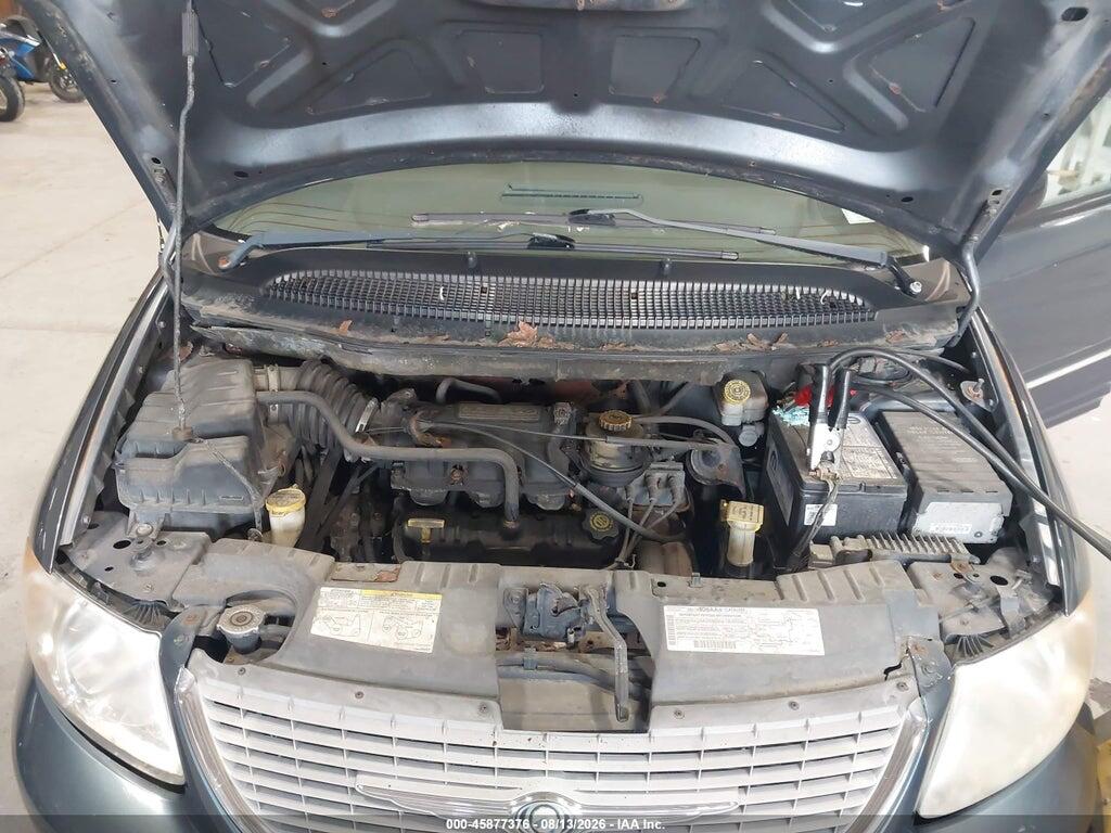 2C8GP64L32R575945 2002 CHRYSLER TOWN & COUNTRY photo no. 10
