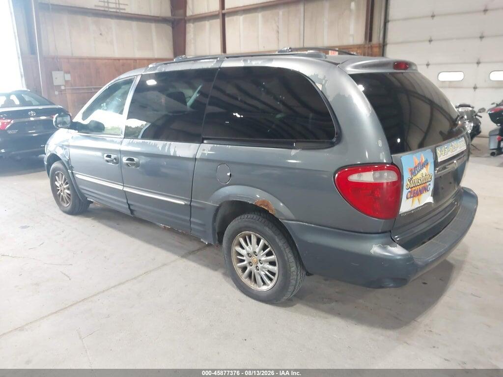 2C8GP64L32R575945 2002 CHRYSLER TOWN & COUNTRY photo no. 3