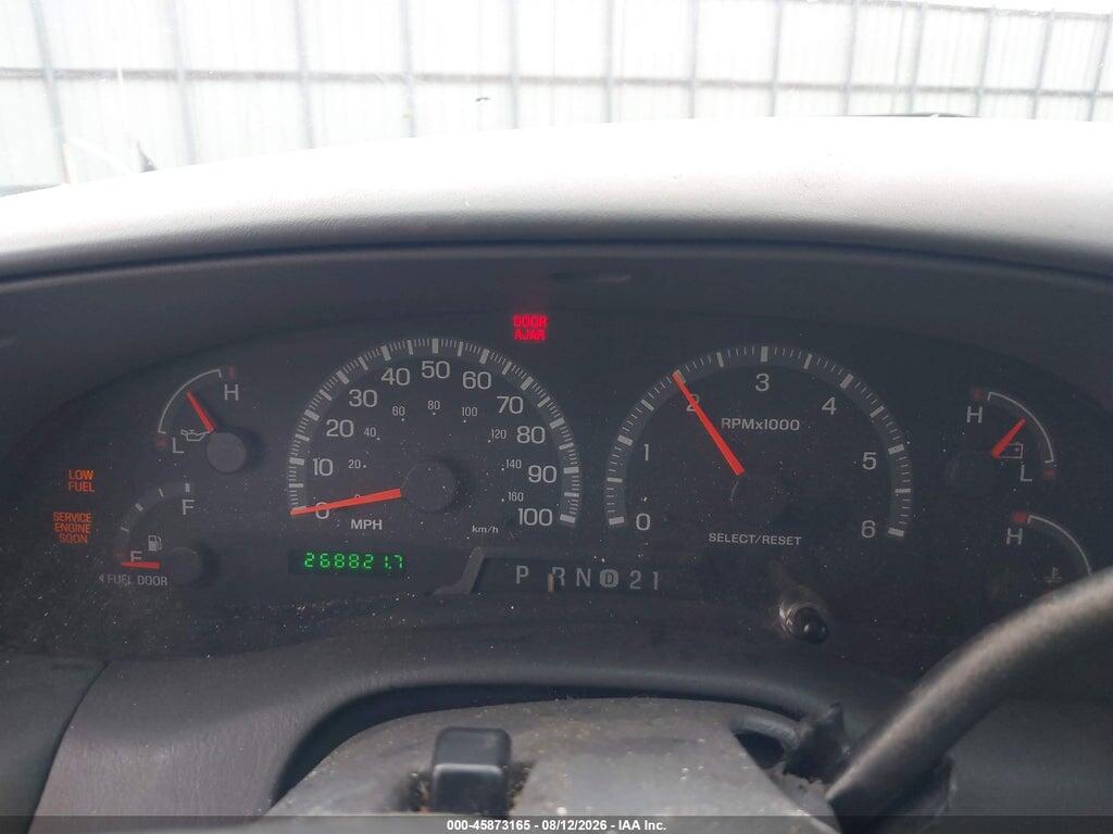 1FTRX18L02NA13361 2002 FORD F-150 photo no. 7