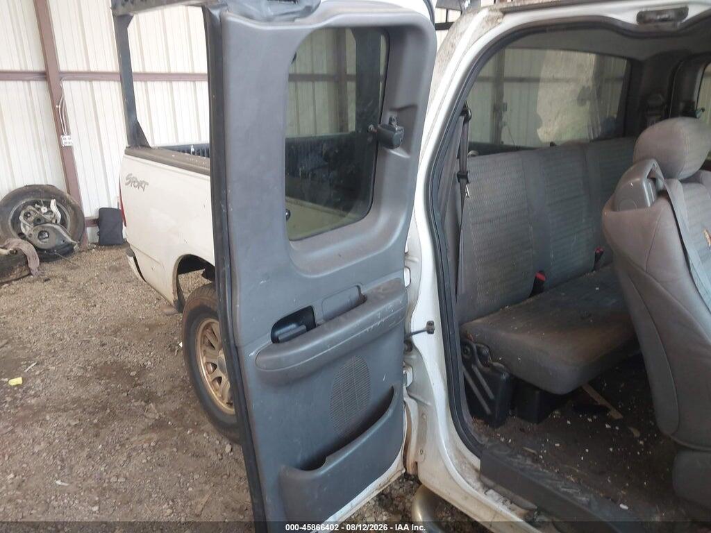1FTRX17L72NA87216 2002 FORD F-150 photo no. 8