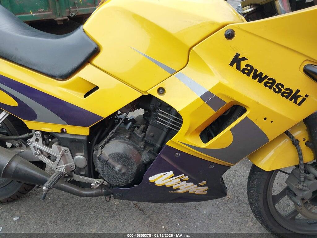 JKAEXMF122A088792 2002 KAWASAKI EX250 photo no. 8